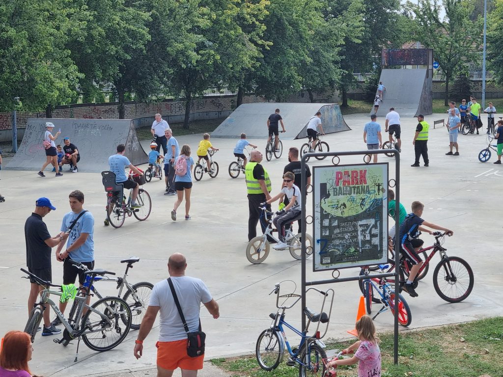 Biciklijada 05 u Pančevu, 16. septembar 2023. — fotografija 5